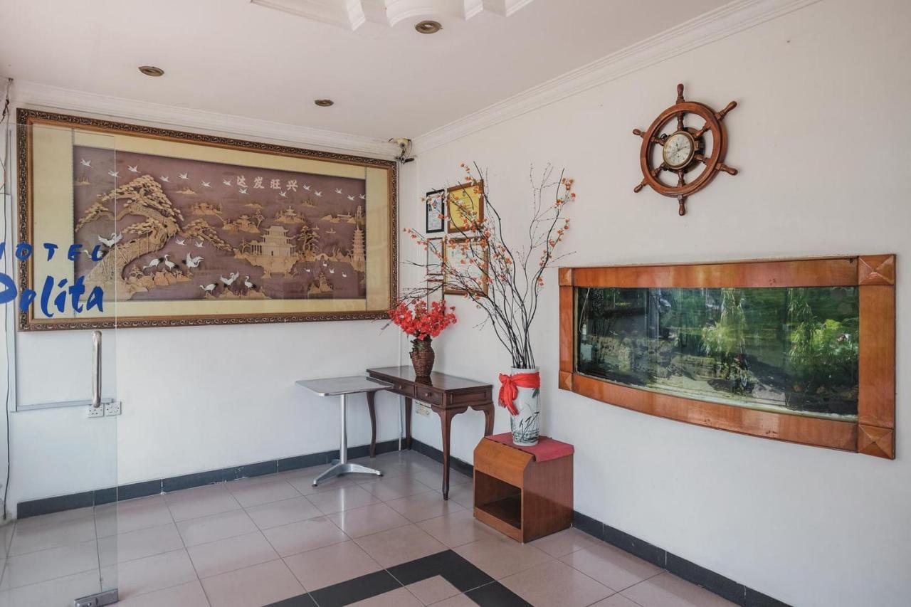 Reddoorz Near Nagoya Hill Mall Batam 5 Екстер'єр фото