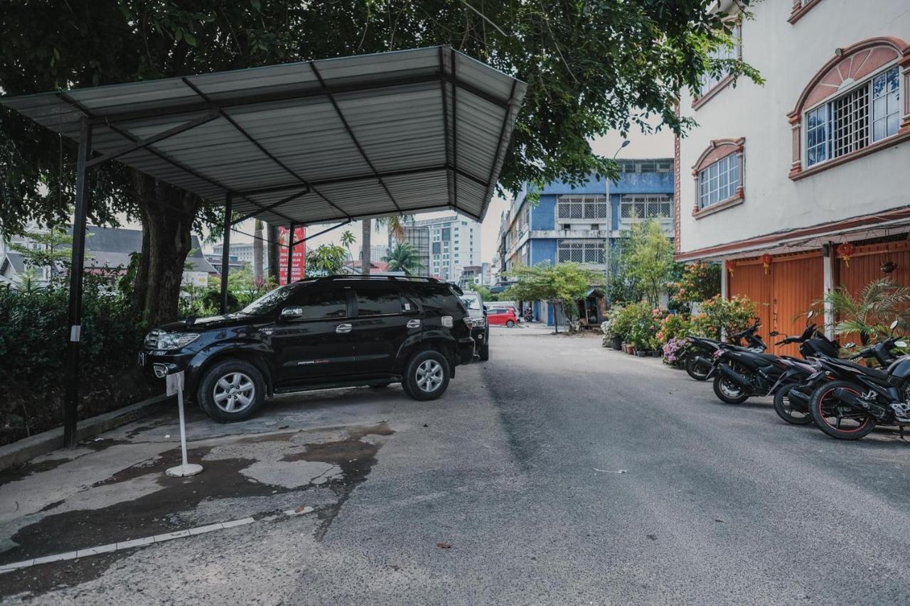 Reddoorz Near Nagoya Hill Mall Batam 5 Екстер'єр фото