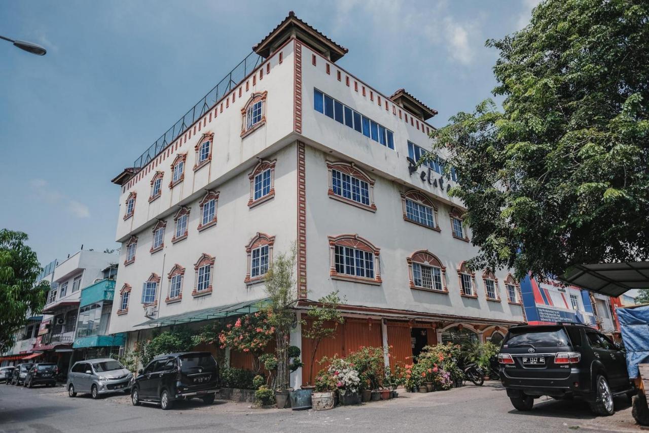 Reddoorz Near Nagoya Hill Mall Batam 5 Екстер'єр фото