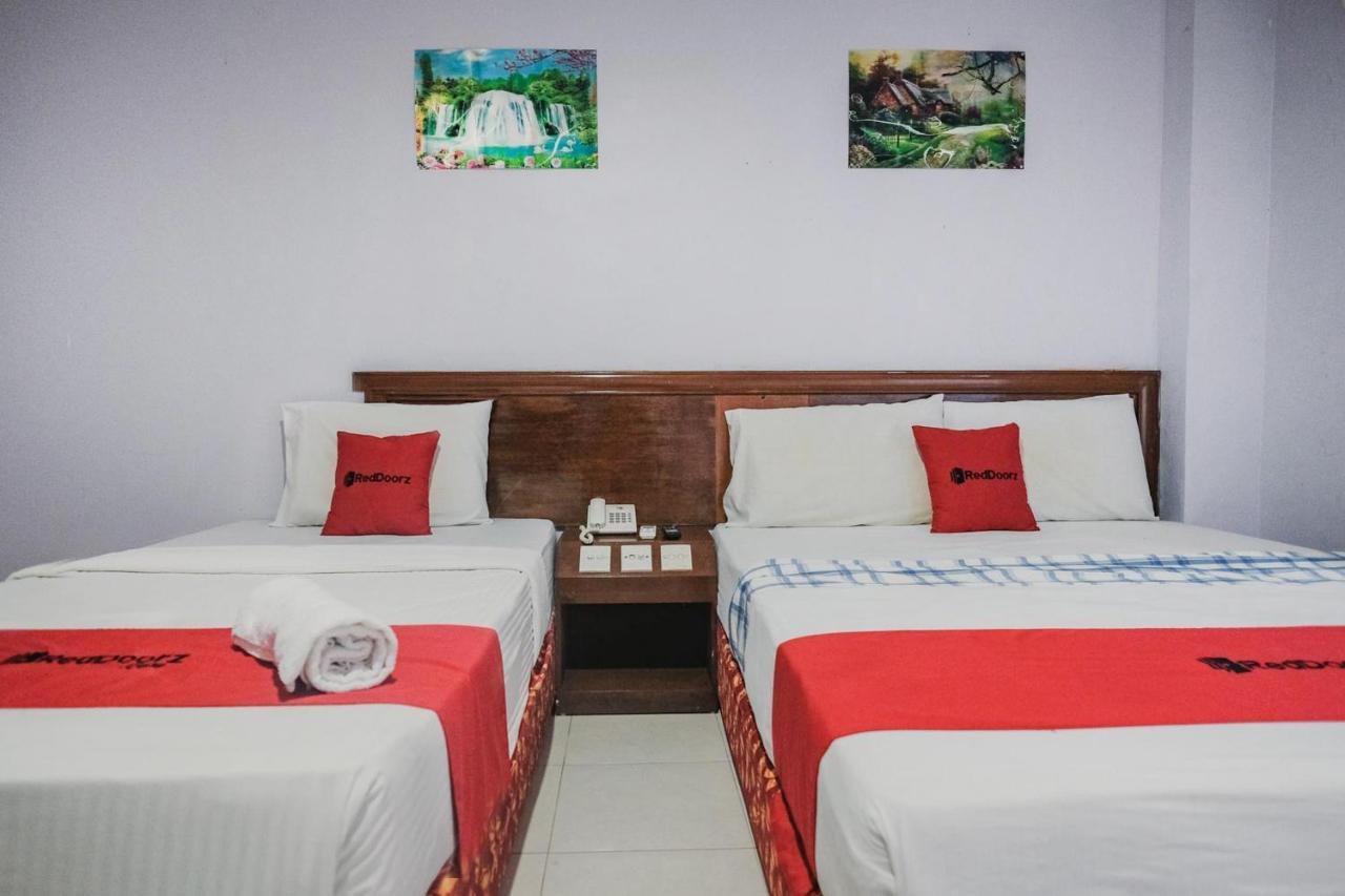 Reddoorz Near Nagoya Hill Mall Batam 5 Екстер'єр фото