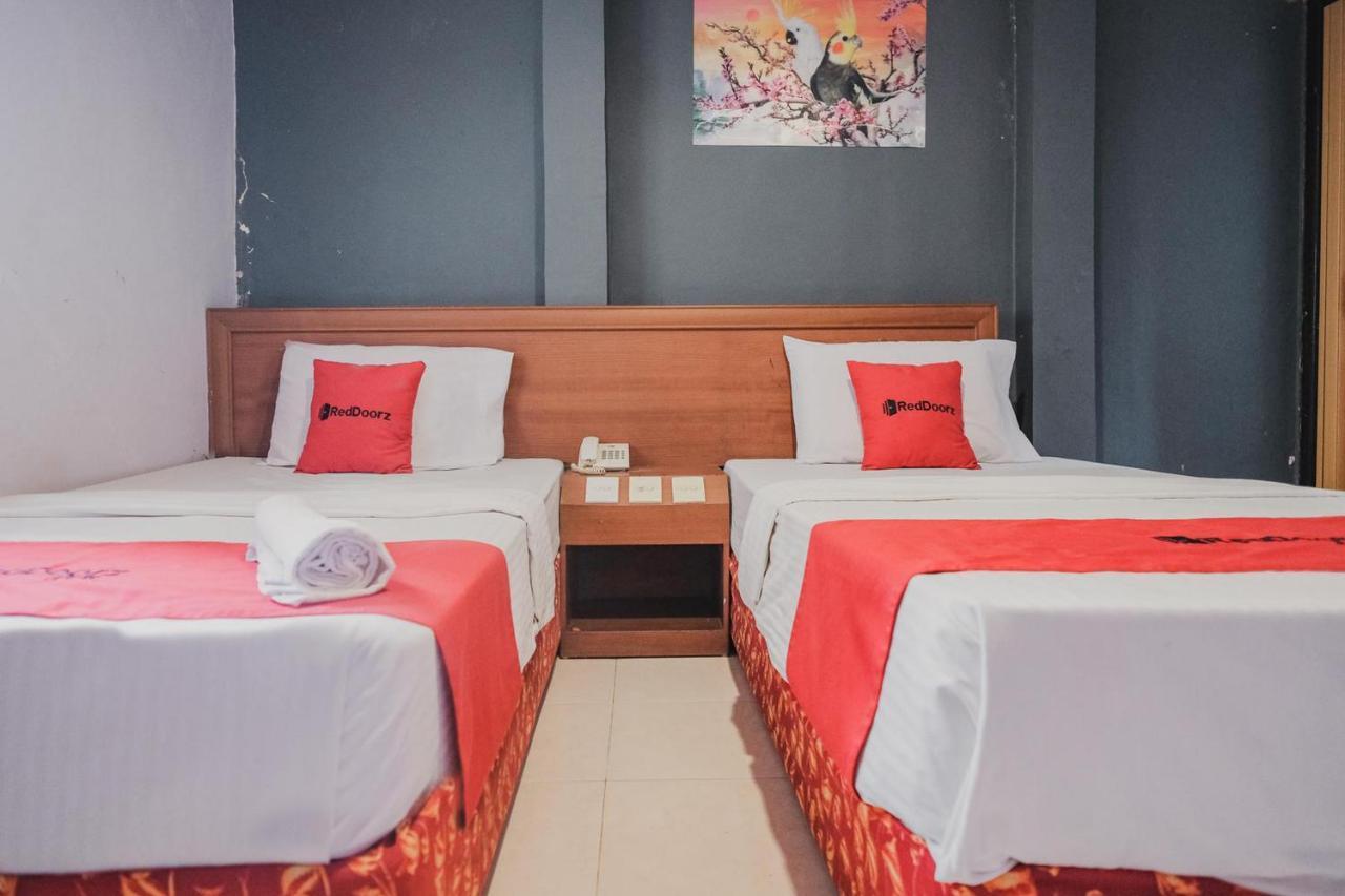 Reddoorz Near Nagoya Hill Mall Batam 5 Екстер'єр фото